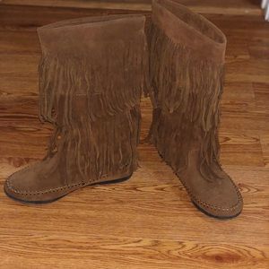 Fringe Boots